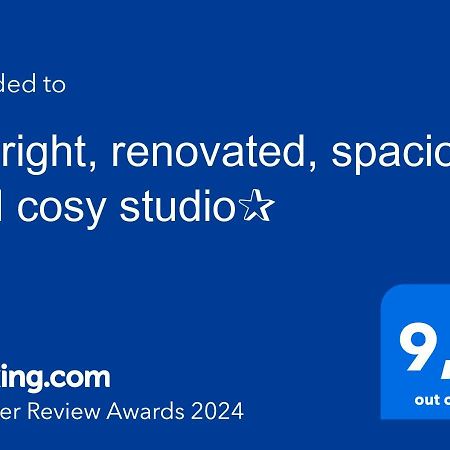 アテネ✰Bright, Renovated, Spacious And Cosy Studio✰アパートメント エクステリア 写真