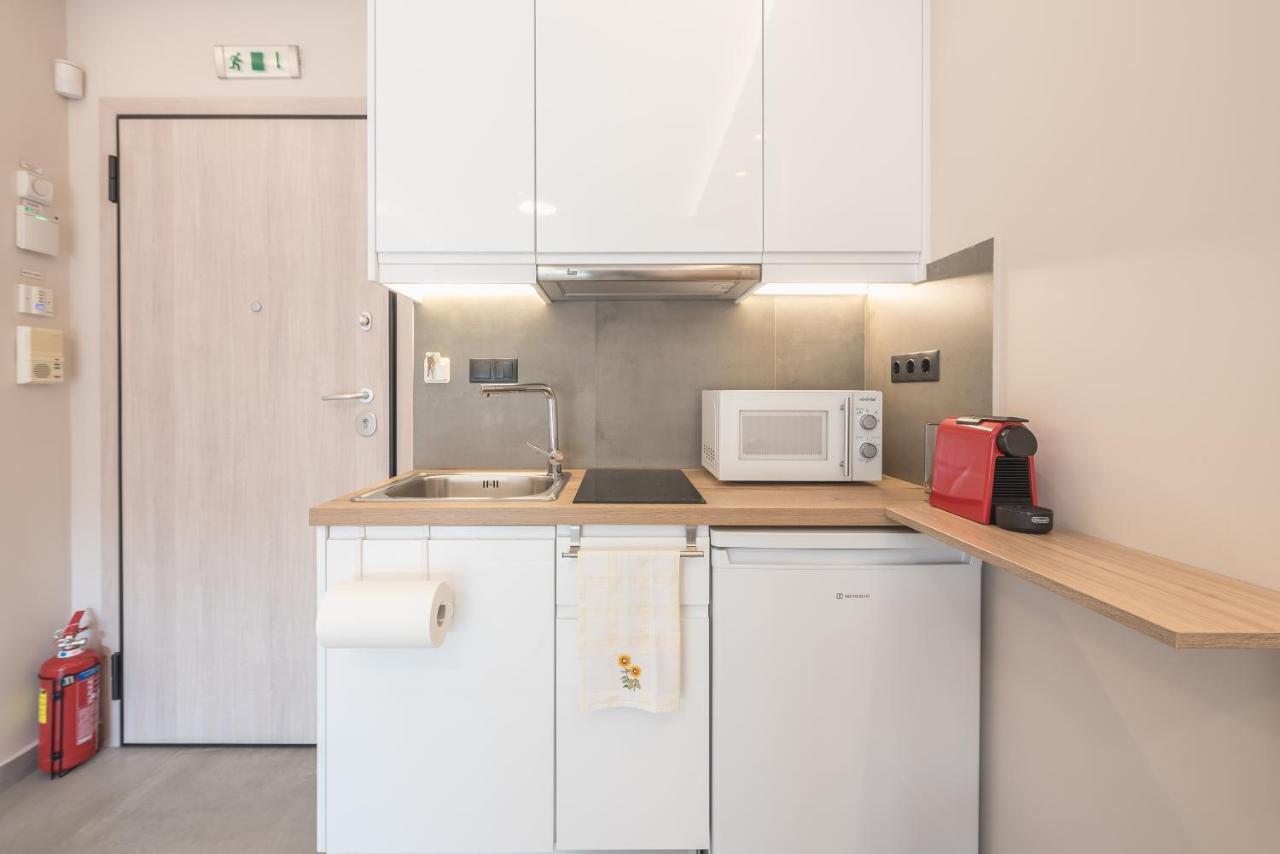 ✰Bright, Renovated, Spacious And Cosy Studio✰ アテネ エクステリア 写真
